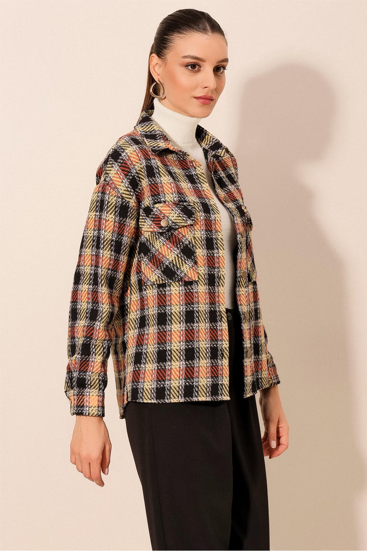 BGD Women Women's Plaid Pattern Oversized Lumberjack Shirt 3854 - Brick Red - Jiquílpan de Juárez