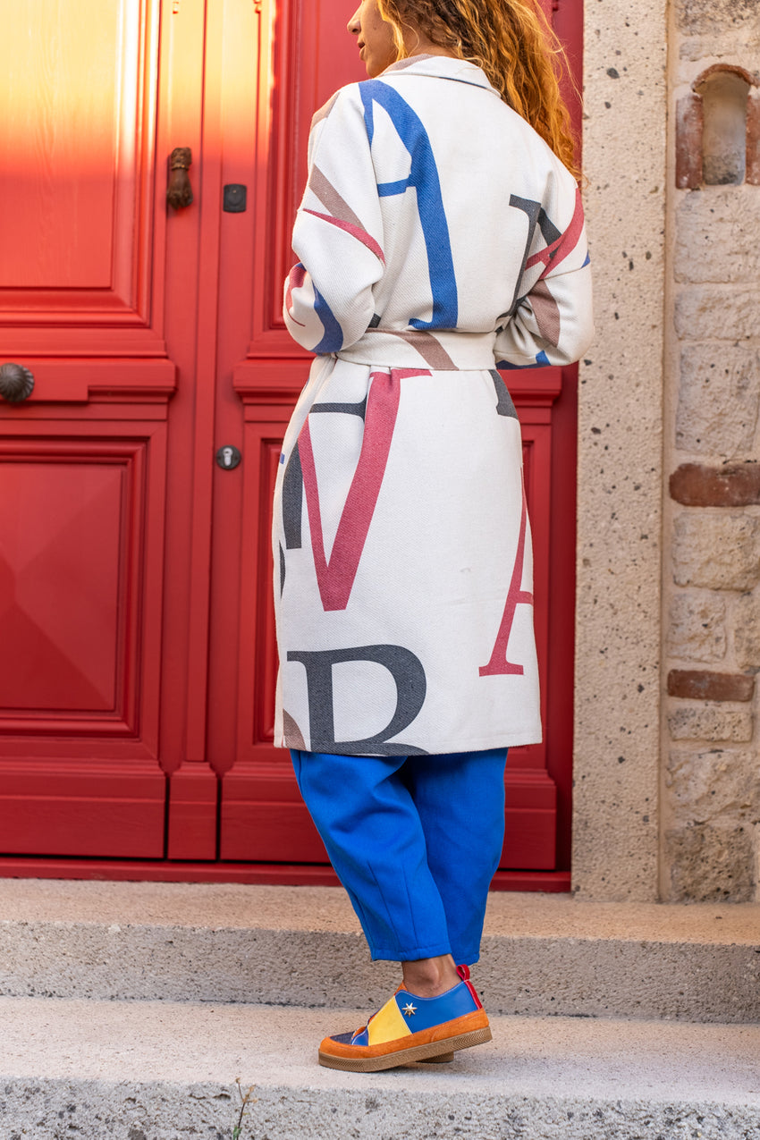 معطف GNS Woman Ecru Cashmere رقمي مطبوع بحزام ذاتي Bst3488 - Melito di Napoli
