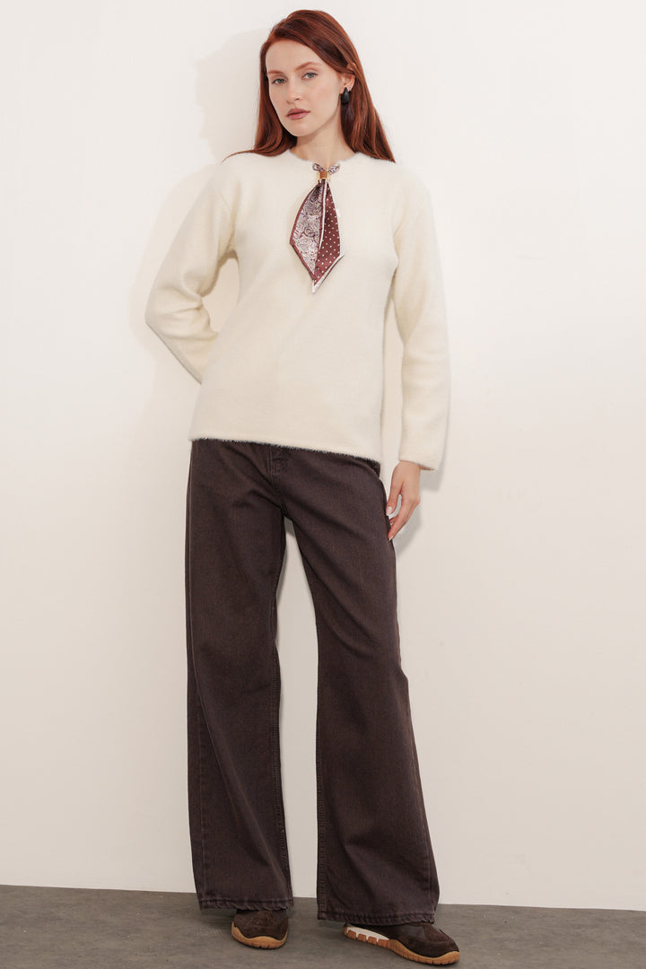 BGD Women Kadın Fular Detaylı Oversize Kazak 15971 - Krem - Blanes