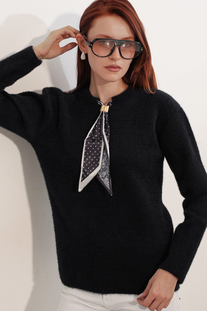 BGD Women Kadın Fular Detaylı Oversize Kazak 15971 - Siyah - Orangetown