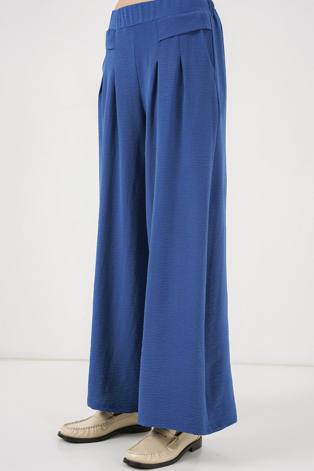 BGD Women Women's Wide Leg Pleated Pants 6718 - Indigo - Columbia
