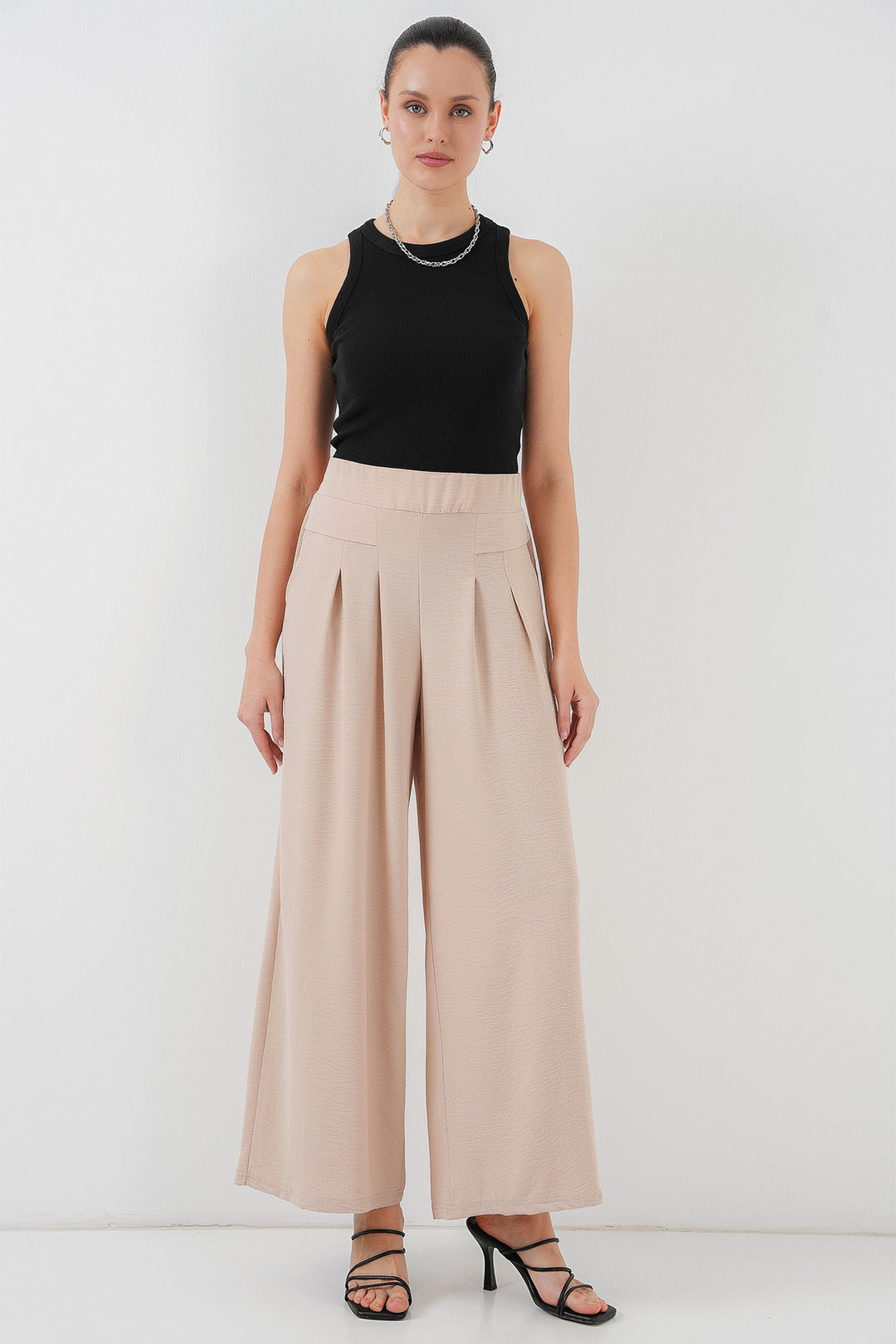 BGD Women Women's Wide Leg Pleated Pants 6718 - Cream - Nichelino