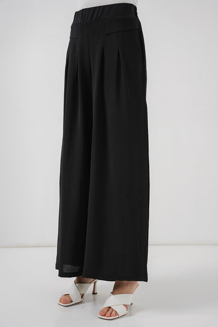 BGD Women Women's Wide Leg Pleated Pants 6718 - Black - Tlalmanalco