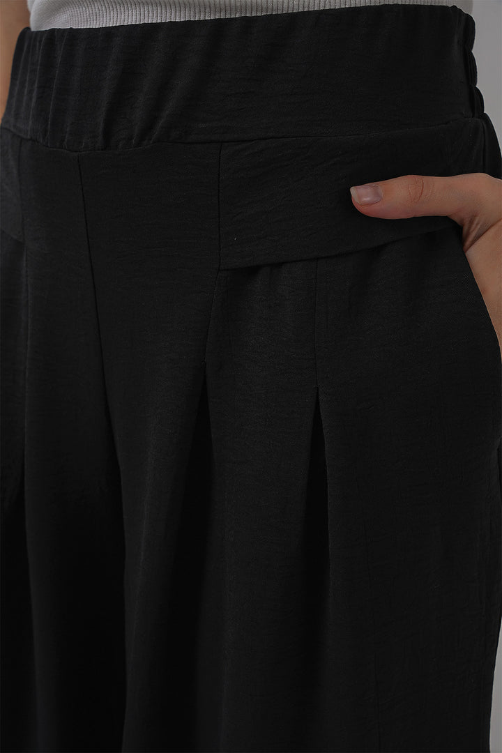 BGD Women Women's Wide Leg Pleated Pants 6718 - Black - Tlalmanalco