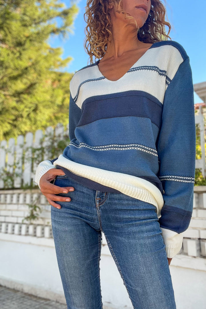 GNS Woman Indigo-Navy Blue V-Neck Color Block Loose Sweater Cck1705 - Chalon-sur-Saône