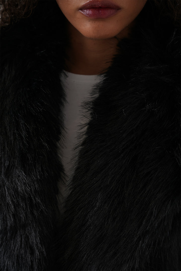 BGD Women Kadın Kemerli Oversize Kürklü Kaban 9156 - Siyah - Huatusco