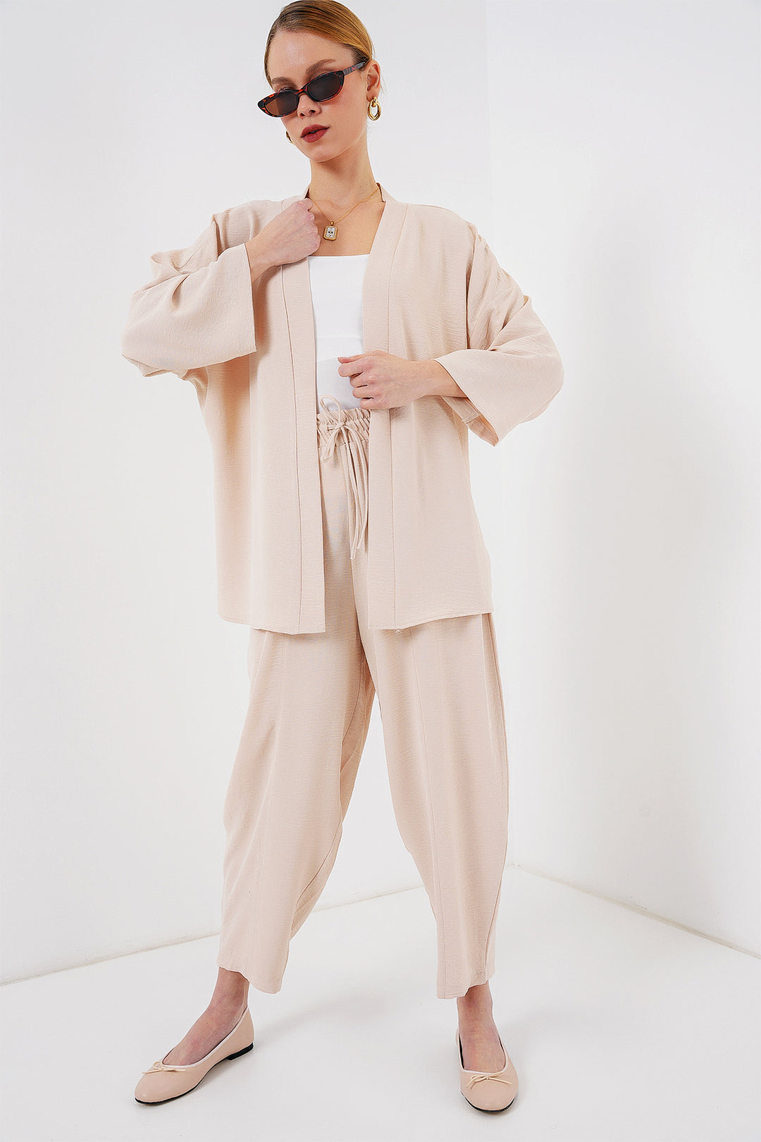 BGD Women Women's Kimono Two-Piece Set 6693 - Cream - Taxco de Alarcón