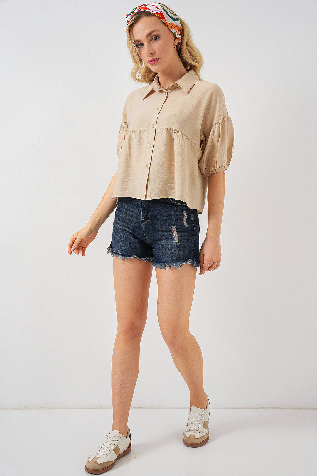 BGD Women Woman Short Sleeve Crop Top 20335 - Beige - Dorsten