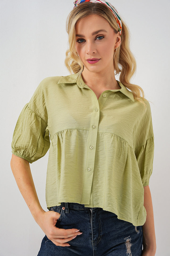 BGD Women Women's Short Sleeve Crop Top 20335 - Dark Green - La Rinconada