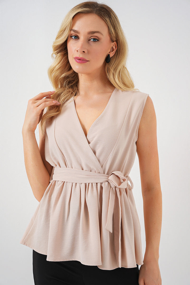 BGD Women Women's Wrap Neck Sleeveless Blouse 966 - Cream - Boulogne-Billancourt