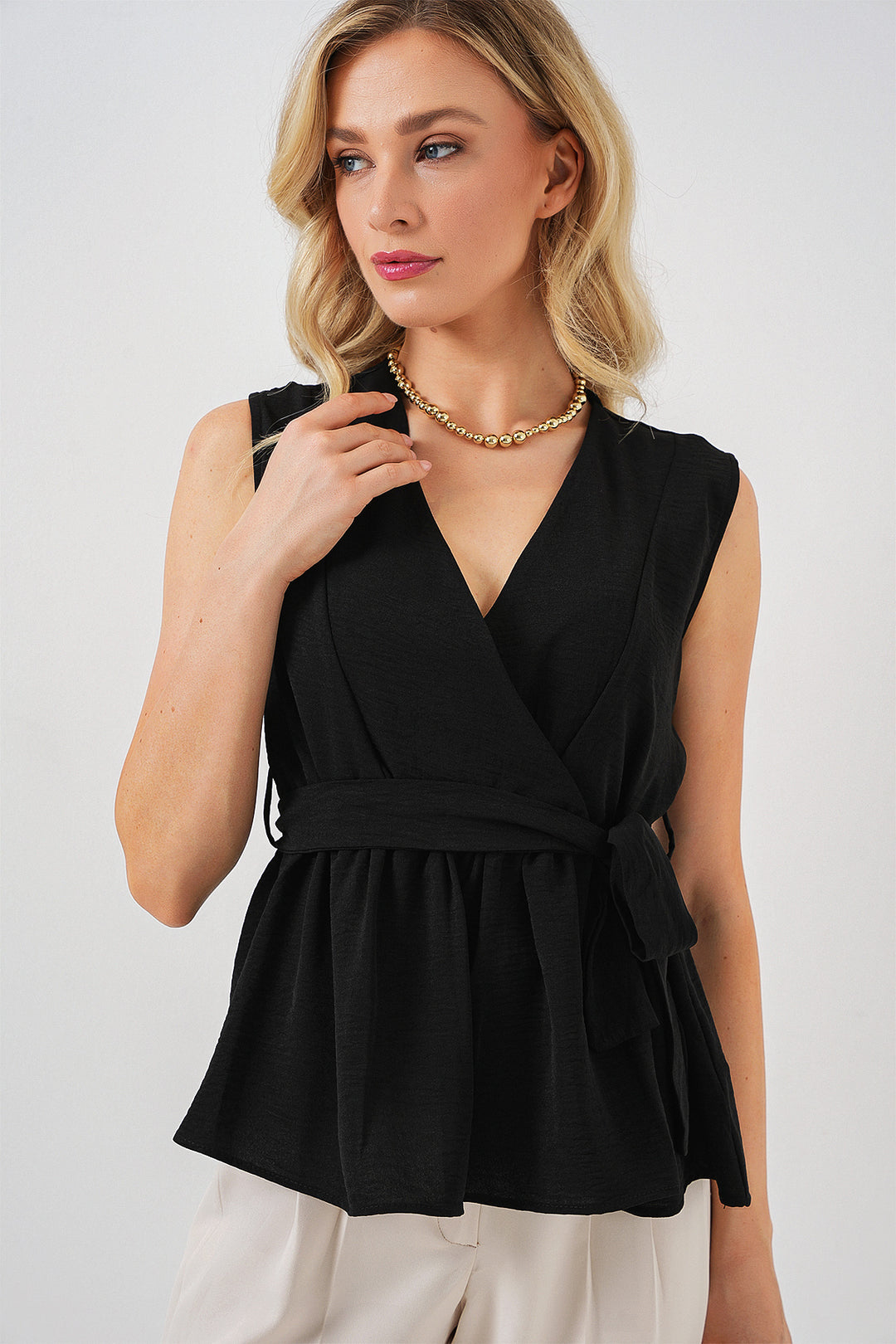 BGD Women Women's Wrap Neck Sleeveless Blouse 966 - Black - Ahlen