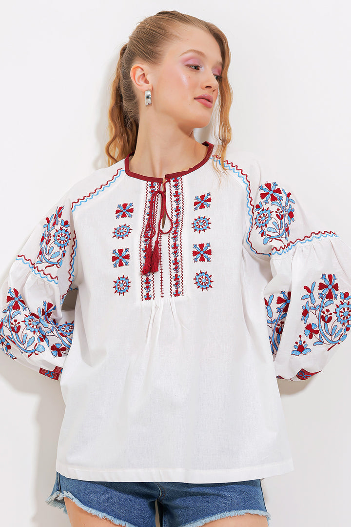 BGD Women Woman Bordeaux Ecru Embroidered Linen Blouse 902 - Avondale
