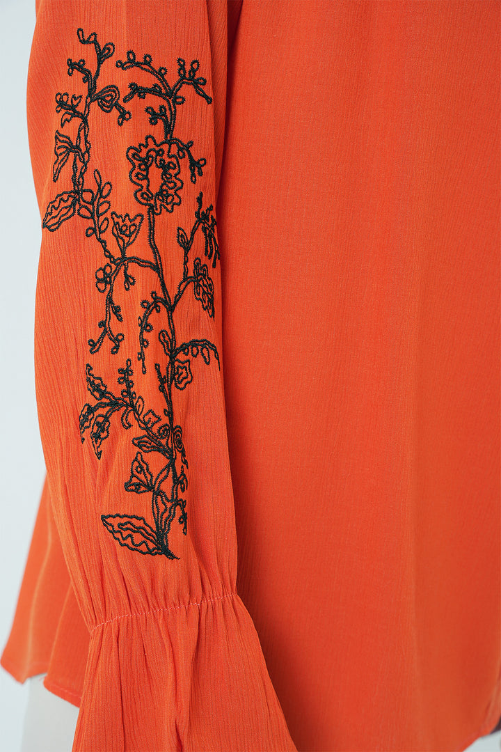BGD Women Woman Embroidered Knit Blouse 941 - Orange - Vergína