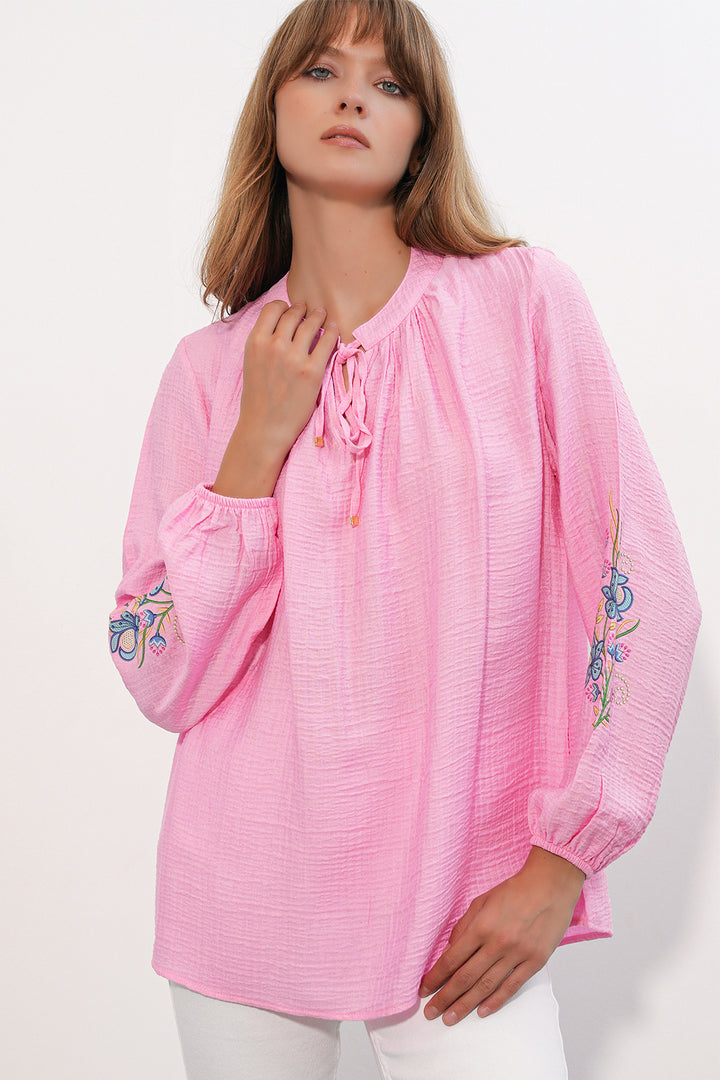 BGD Women Kadın Nakışlı Oversize Bluz 1000 - Pembe - Villahermosa