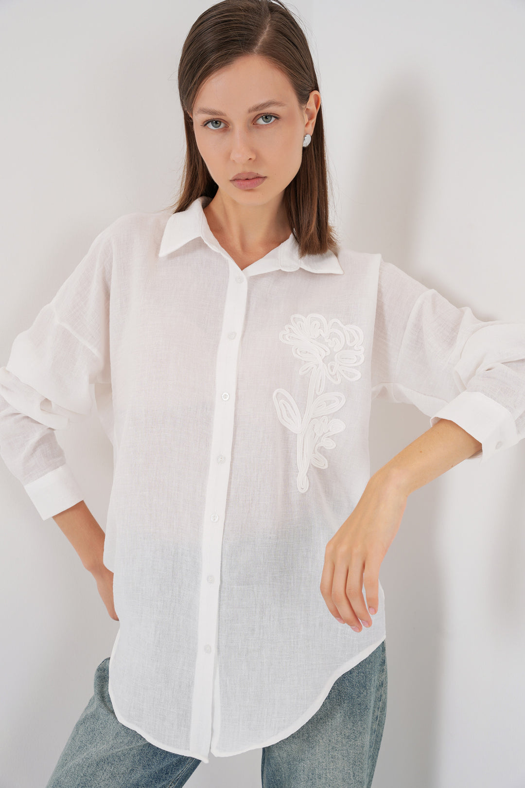 BGD Women Kadın Nakışlı Oversize Gömlek 20338 - Beyaz - Lake Forest