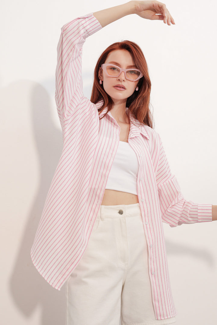 BGD Women Kadın Oversize Çizgili Gömlek 20412 - Pembe - Leander