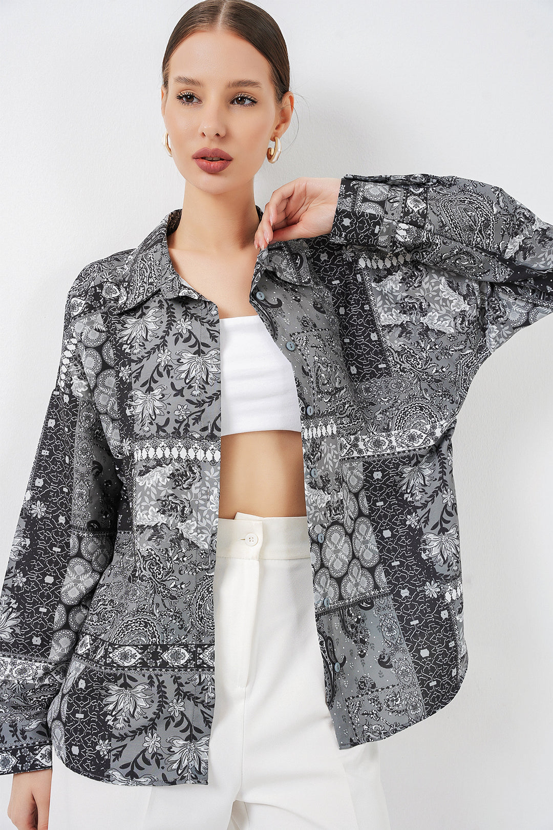 BGD Women Kadın Oversize Desenli Saten Gömlek 20365 - Antrasit - Cologne