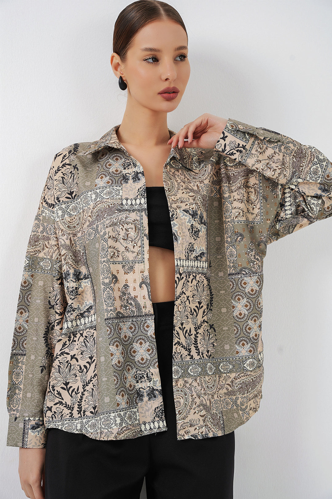 BGD Women Kadın Oversize Desenli Saten Gömlek 20365 - Çağla - Philadelphia