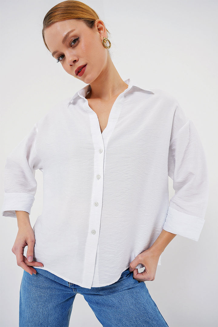 BGD Women Women's Oversize Short Sleeve Shirt 20315 - White - Schoten