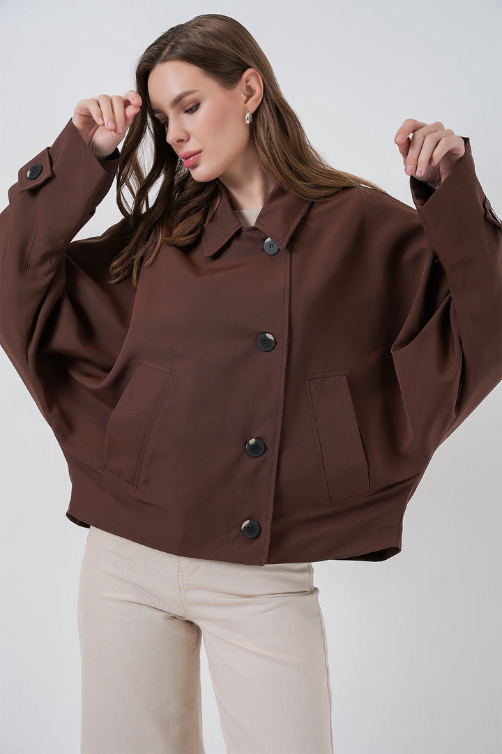 BGD Women Kadın Oversize Kısa Trençkot 5977 - Kahverengi - Ciudad Benito Juárez