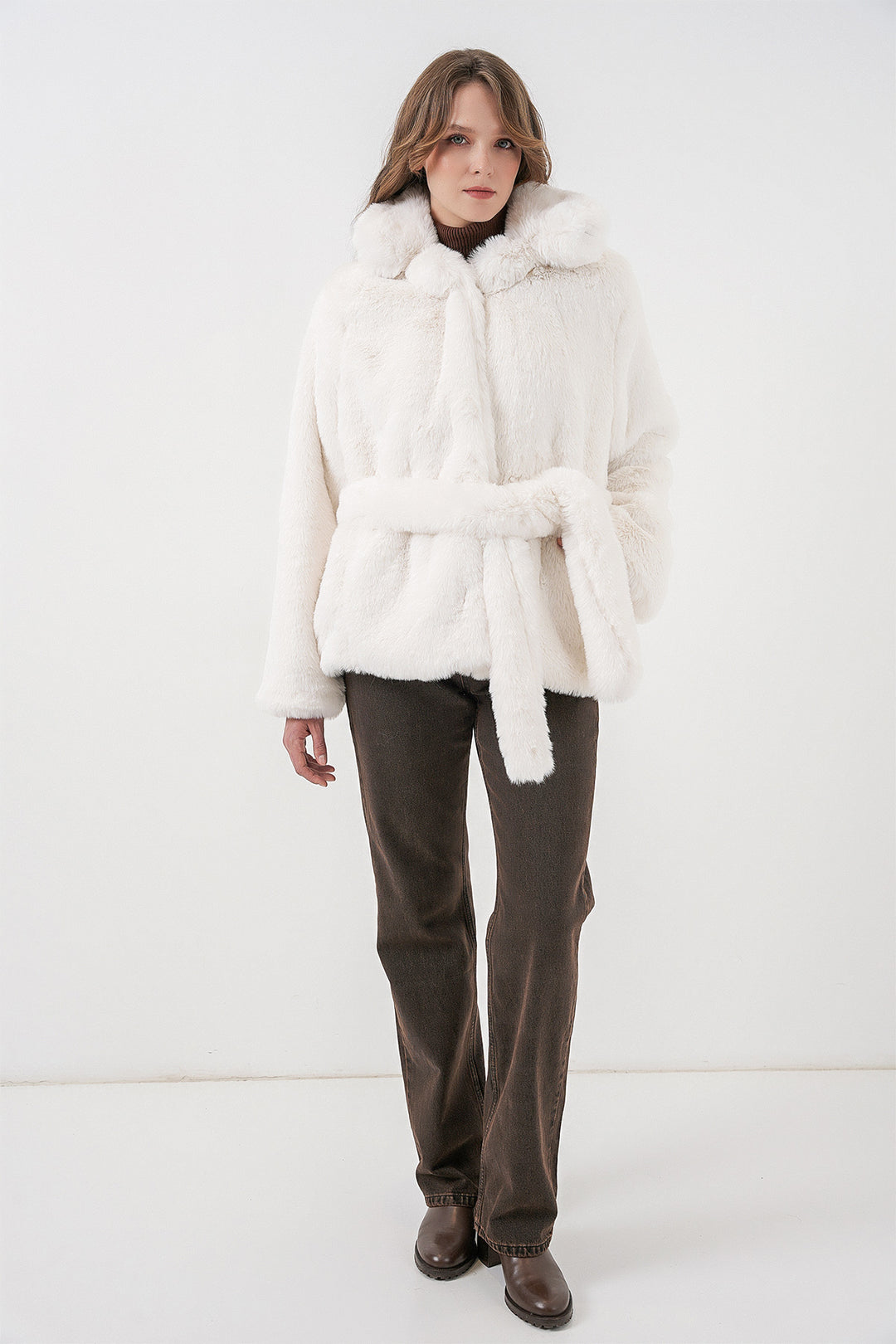 BGD Women Kadın Peluş Kürk Mont 5234 - Ekru - Agrigento