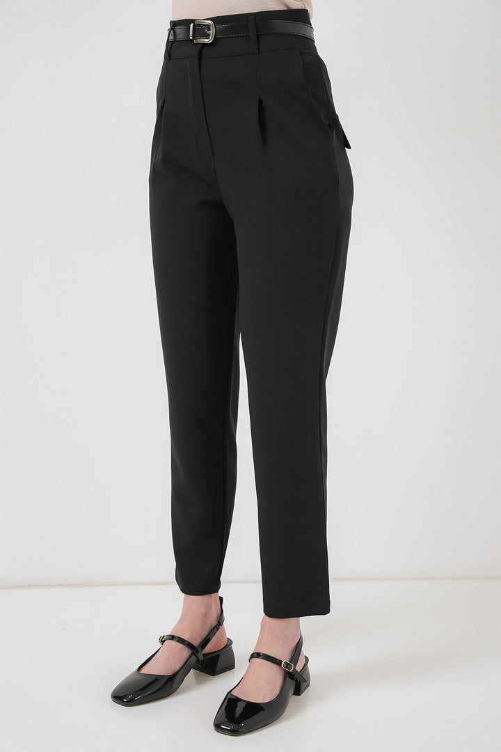 BGD Women Women's Pleated Belted Fabric Trousers 6725 - Black - Kateríni