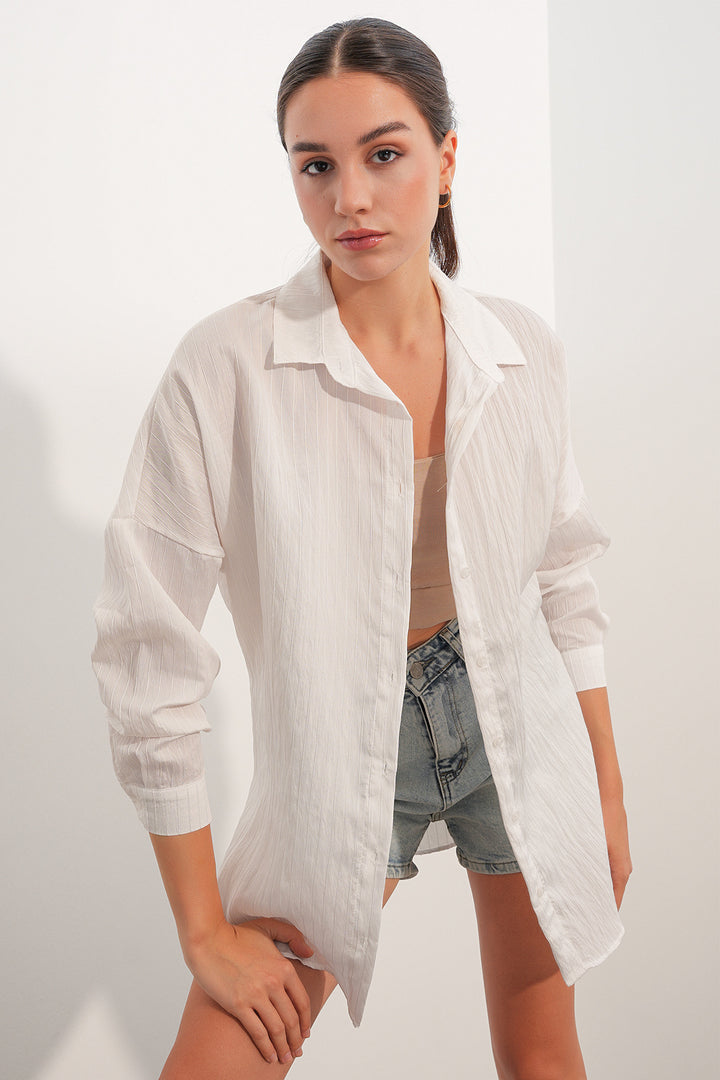 BGD Women Kadın Pul Detaylı Çizgili Oversize Gömlek 20411 - Beyaz - Lakewood