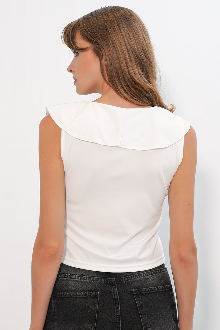 BGD Women Kadın Sıfır Kol Crop Bluz 4003 - Beyaz - Brăila