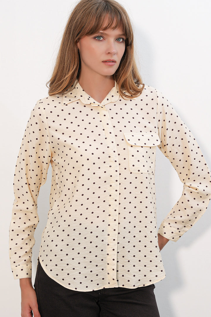 BGD Women Kadın Tek Cepli Puantiyeli Oversize Gömlek 20399 - Krem - Port Talbot