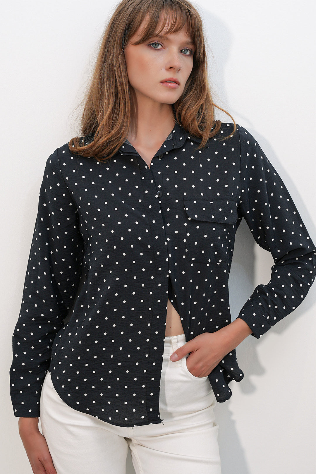 BGD Women Kadın Tek Cepli Puantiyeli Oversize Gömlek 20399 - Siyah - Adelanto