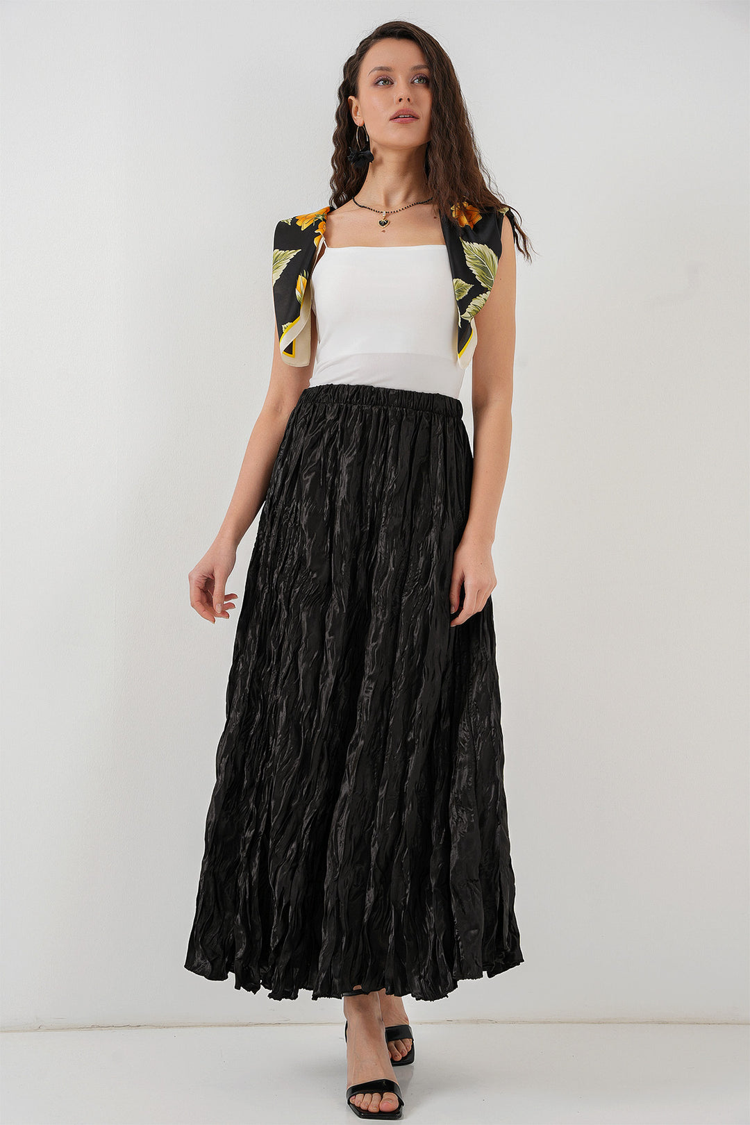 BGD Women Woman Long Wrinkled Skirt 8034 - Black - Acharnés