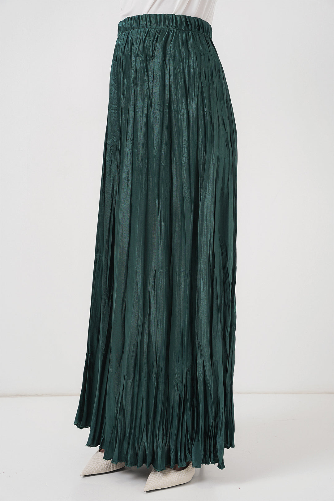 BGD Women Woman Long Wrinkled Shiny Skirt 8034 - Emerald Green - Shakhtarsk