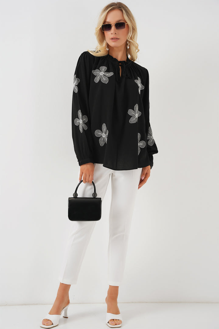 BGD Women Woman Long Sleeve Embroidered Knit Blouse 951 - Black - Cannock