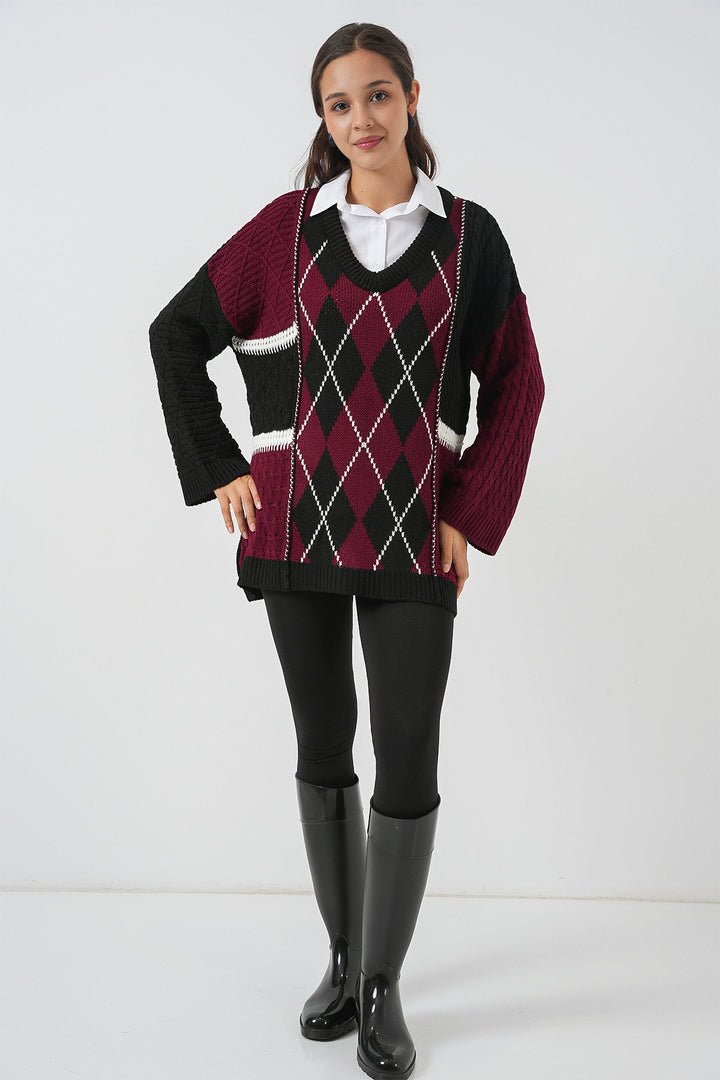 BGD Women Woman V-Neck Patterned Sweater 15933 - Burgundy - Ravenna