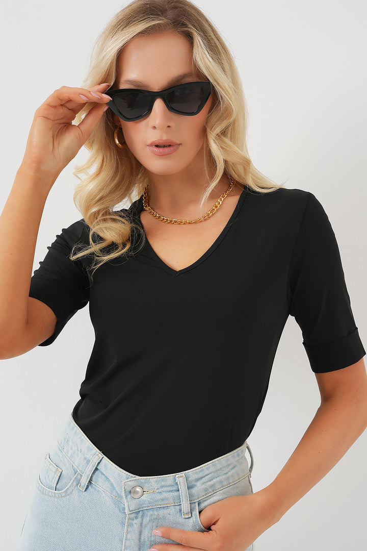 BGD Women Women's V-Neck Short Sleeve Basic Blouse 955 - Black - Marano di Napoli