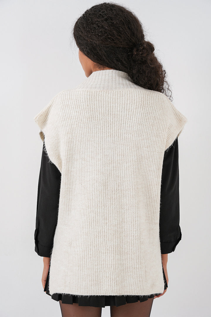 BGD Women Women's V-Neck Sweater 15925 - Ecru - Heilbronn