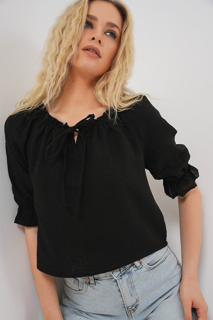 BGD Women Women's Ruffle Detail Blouse 959 - Black - Attleboro