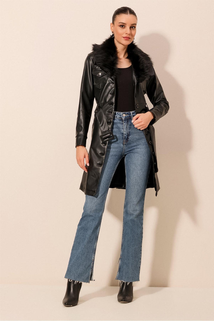 BGD Women Women's Collar Fur Leather Coat 1048 - Black - Véroia