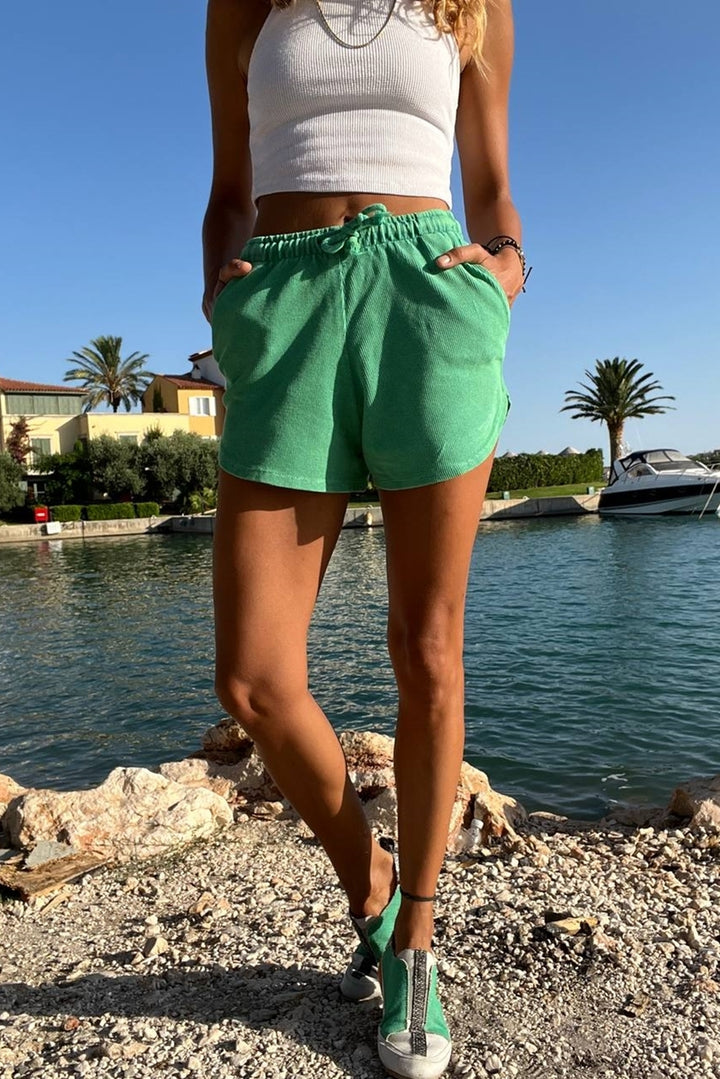 GNS Woman Green Washed Quilted Elastic Waist Pocketed Sports Shorts Rsd3070 - Bollate