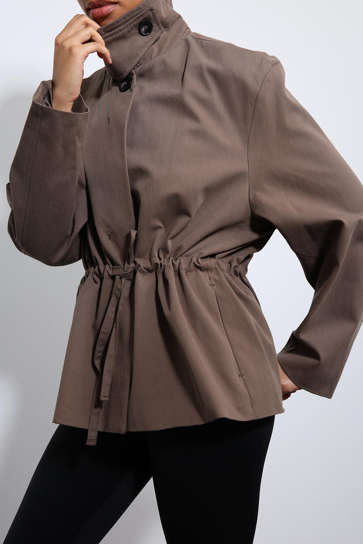 ANT Antioch Kahve Ayarlanabilir Bele Sahip Kısa Trençkot - Tuckahoe