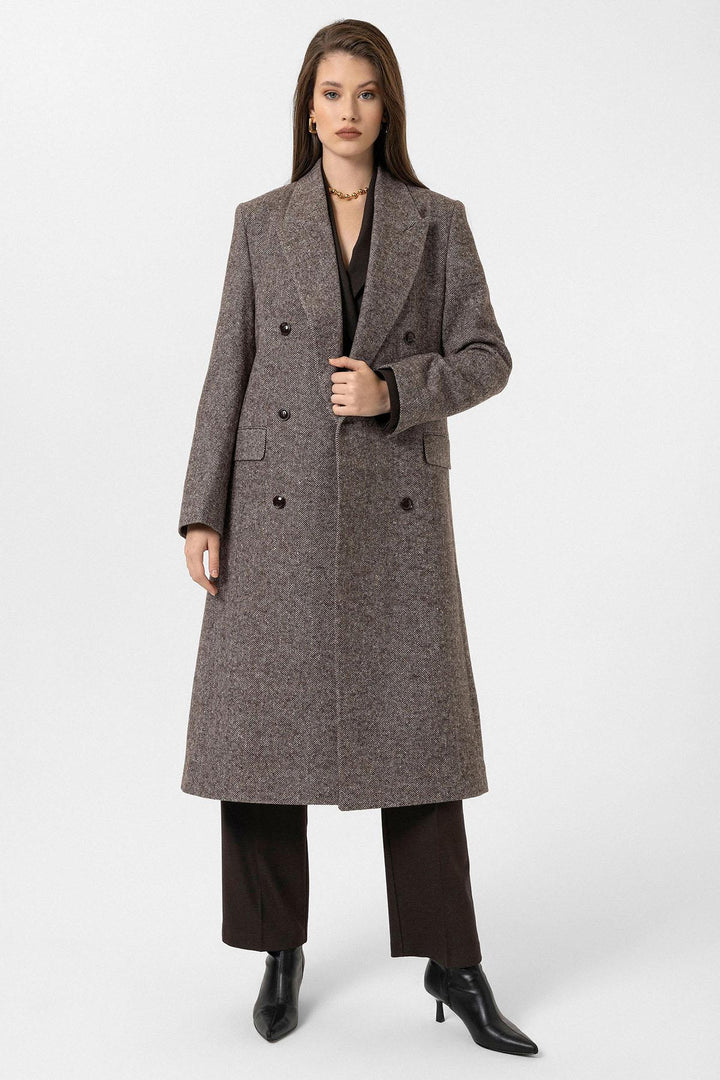 ANT Antioch Kahve Kadın Balıksırtı Desenli Kruvaze Kaban - Arad