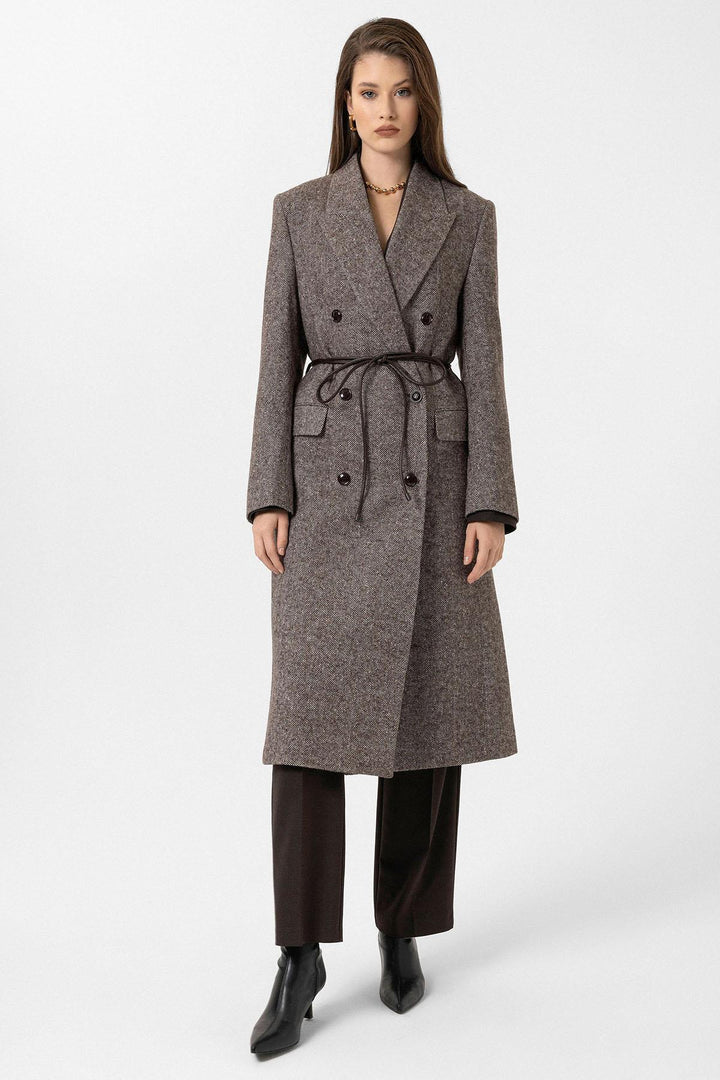 ANT Antioch Kahve Kadın Balıksırtı Desenli Kruvaze Kaban - Arad