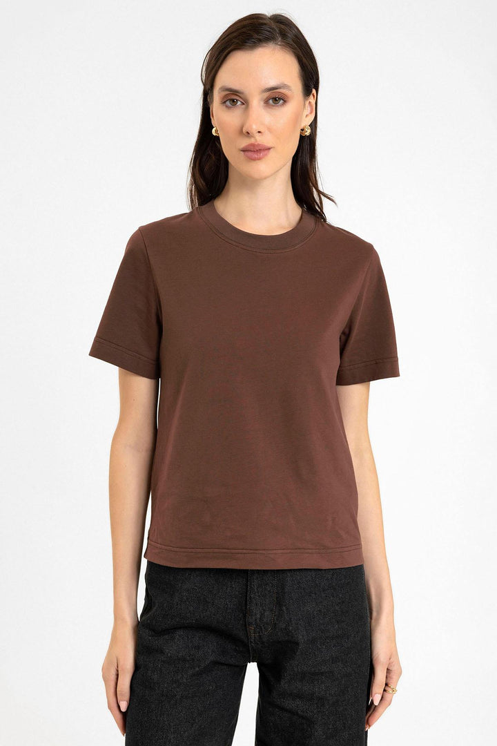 ANT Antioch Coffee Woman Bicycle Neck Basic T-Shirt - Ocoyoacac