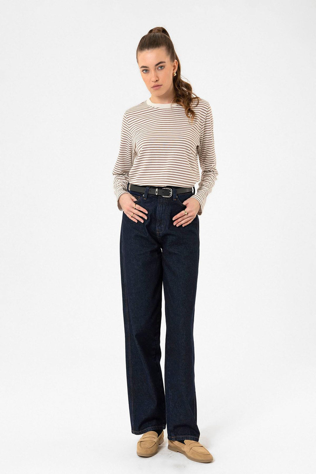 ANT Antioch Coffee Woman Striped Seasonal Sweater - Carcassonne