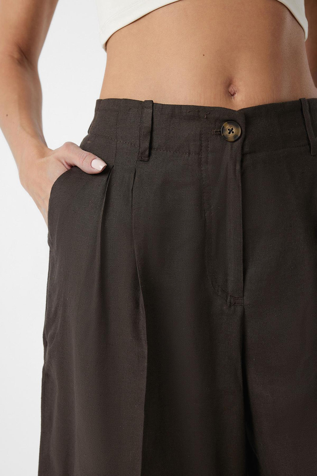 ANT Antioch Coffee Linen Blend Women's Bermuda Shorts - Dachau