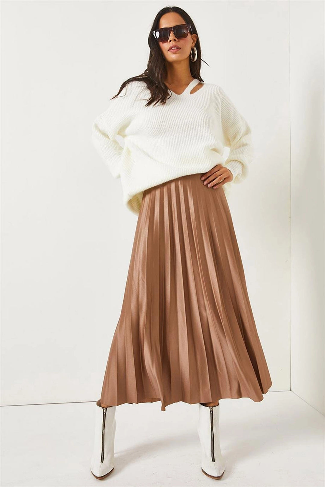 Coffee Pleated Satin Surface Long Skirt BCBSK-25700-K7605 - Moerdijk
