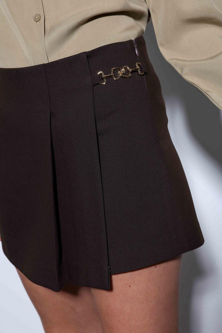 ANT Antioch Coffee Pleated Chain Detailed Shorts Skirt - Chico