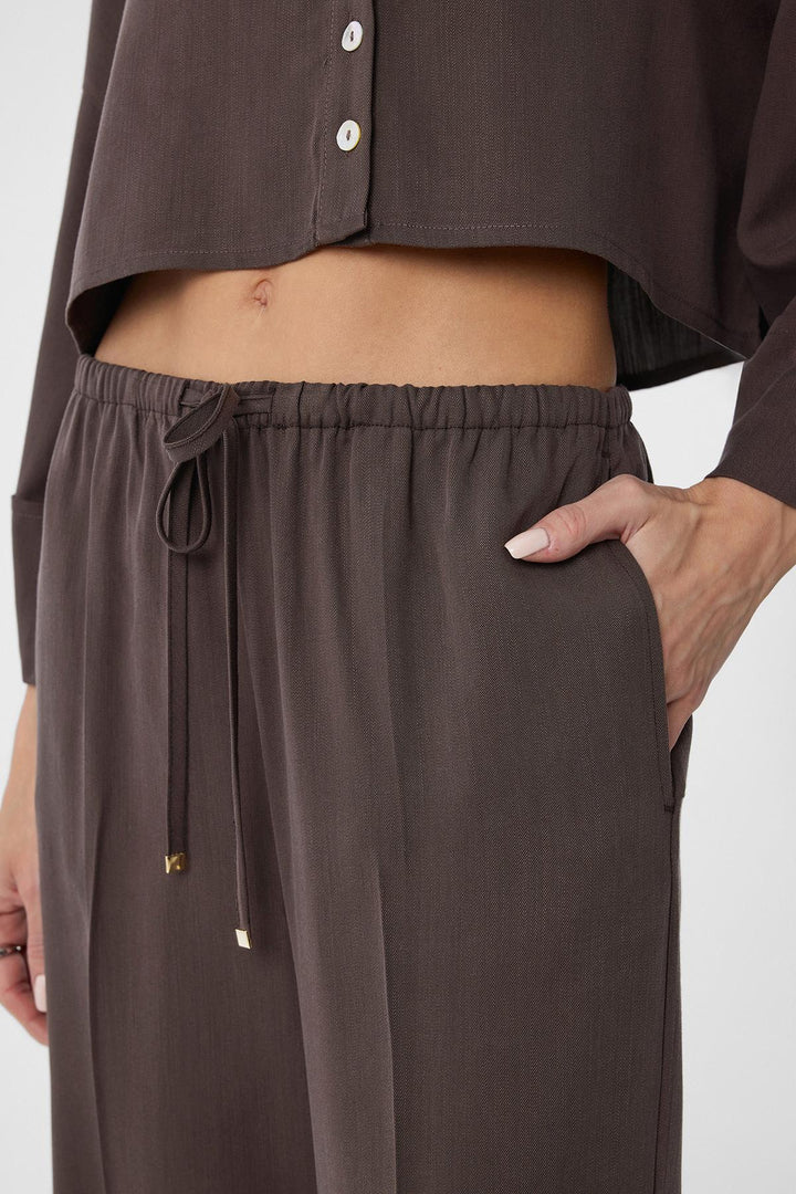 ANT Antioch Coffee Relaxed Women's Pants - Lewiston