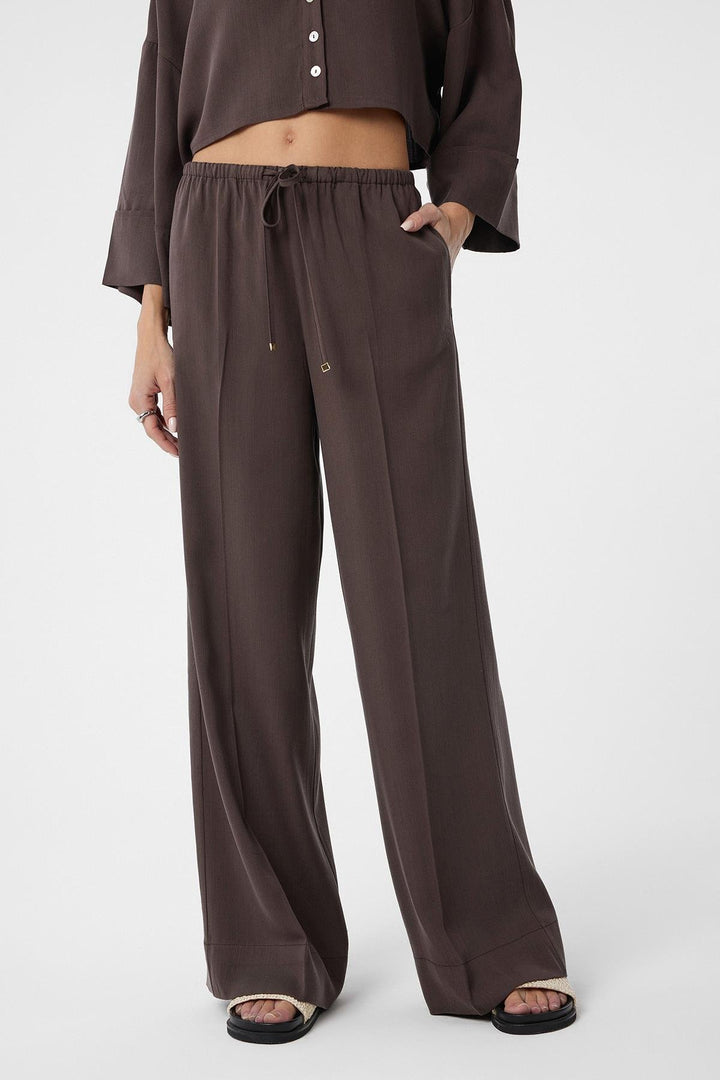 ANT Antioch Coffee Relaxed Women's Pants - Lewiston