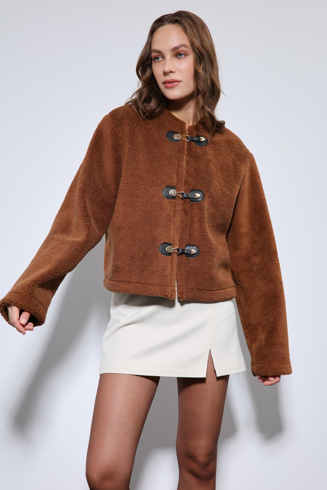 ANT Antioch Kahve Süslü Düğmeli Suni Kürk Ceket - York